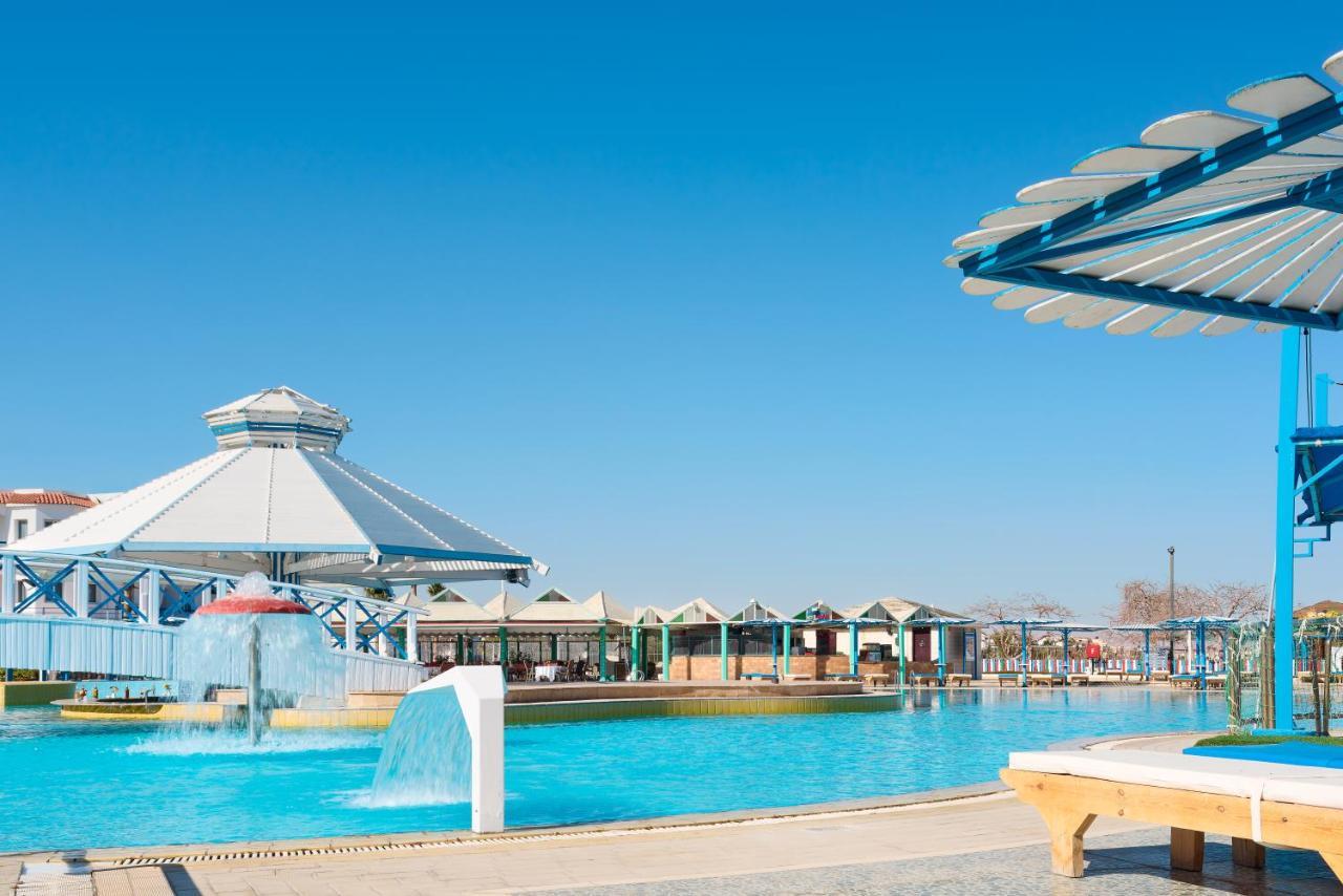 Dreams Beach Resort - Sharm El Sheikh ภายนอก รูปภาพ The resort's main pool